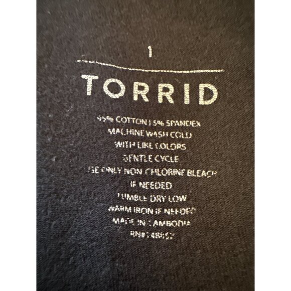 Torrid Womens Black Stretch Cotton/Spandex Capri Pants Size 1 14/16 1X - Picture 2 of 6